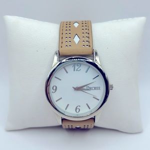 Working! Decree Ladies Large Round Face Watch